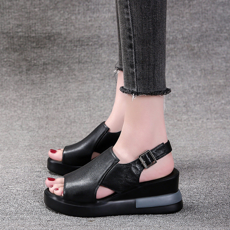 Platform Crossover Toe Sandals