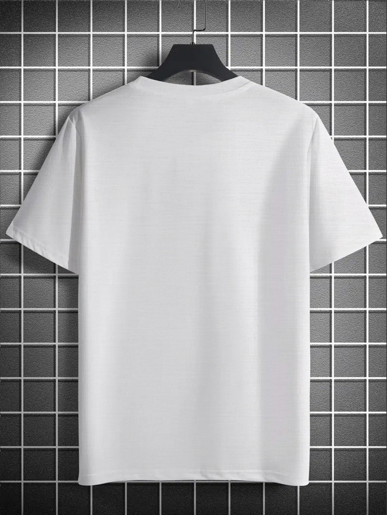 Men's Summer Watching Outside Round Neck T-shirt