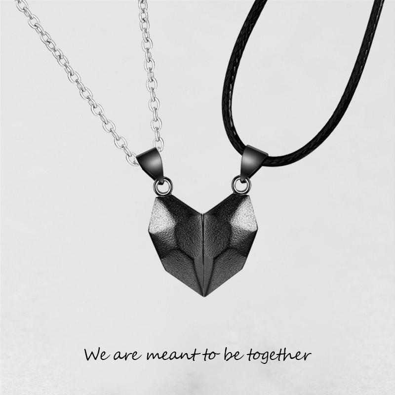 Magnetic Heart Couple Necklace