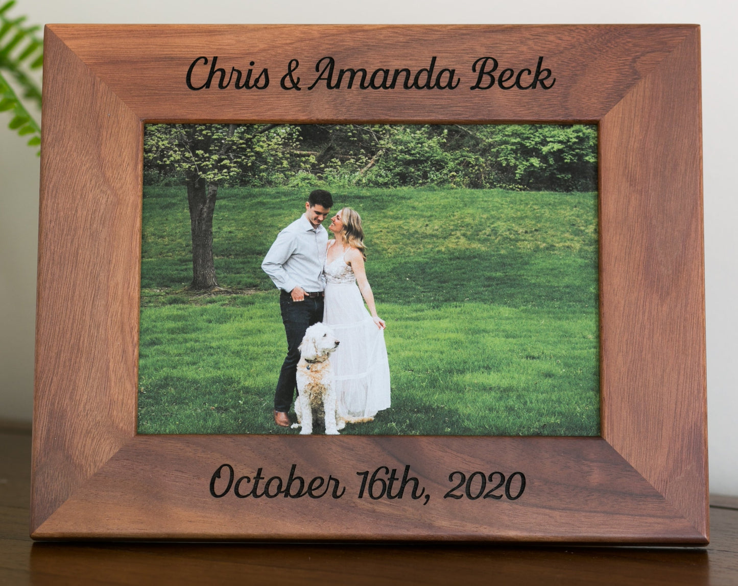 Custom Engagement Frame Gifts for CoupleⅣ