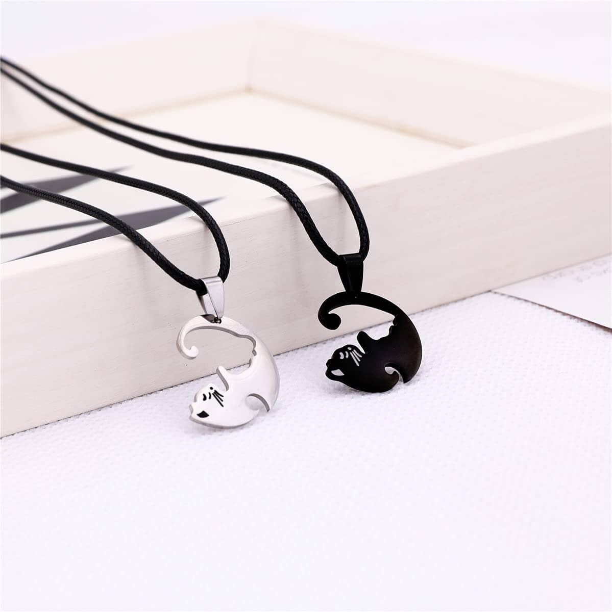 Couple Cat Stitching Necklace